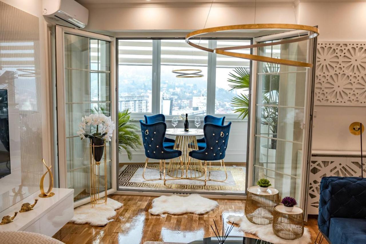 Luxury Apartment Karic Free Parking ทูซลา ภายนอก รูปภาพ