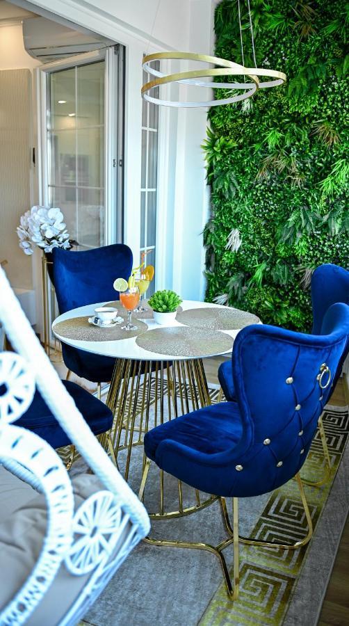 Luxury Apartment Karic Free Parking ทูซลา ภายนอก รูปภาพ