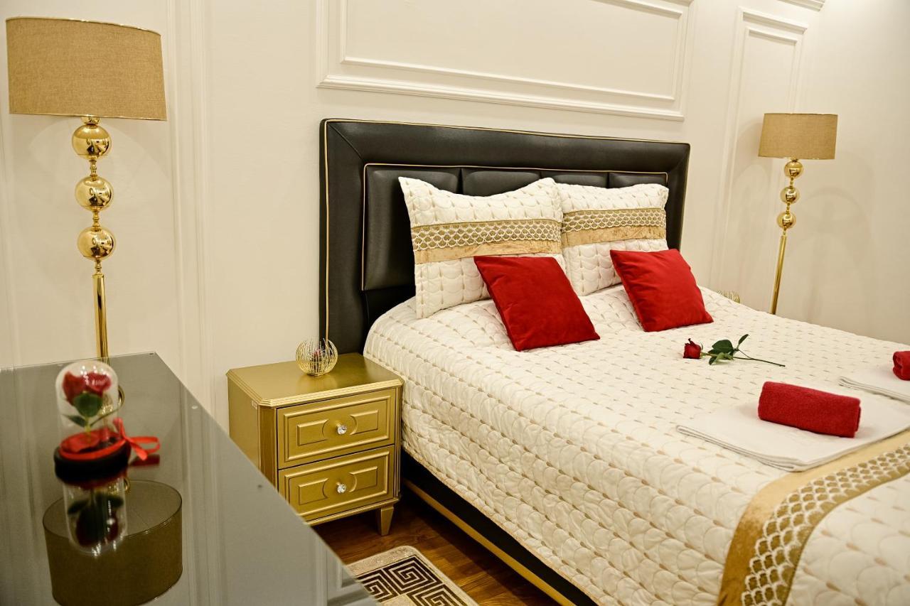 Luxury Apartment Karic Free Parking ทูซลา ภายนอก รูปภาพ