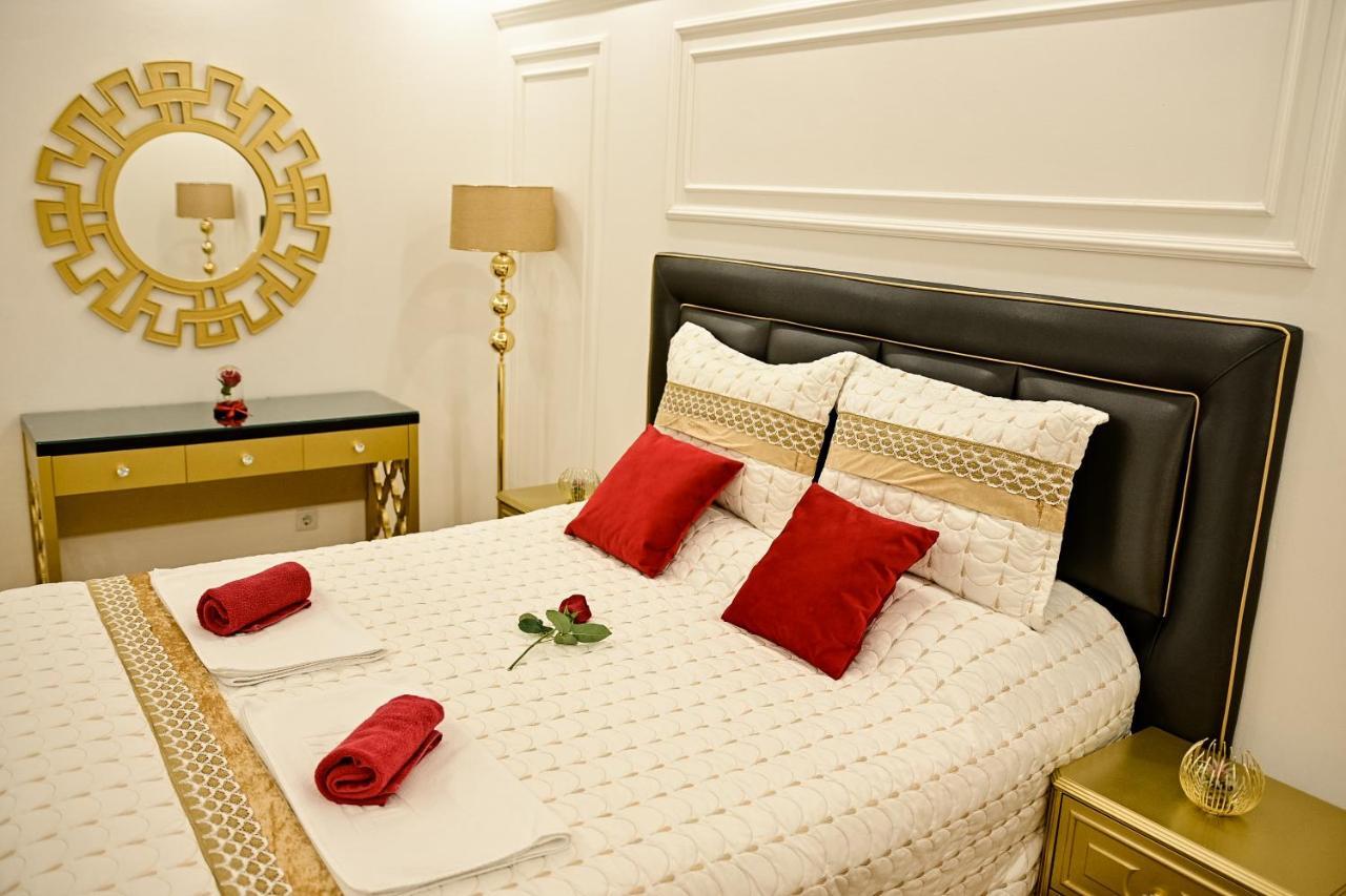 Luxury Apartment Karic Free Parking ทูซลา ภายนอก รูปภาพ